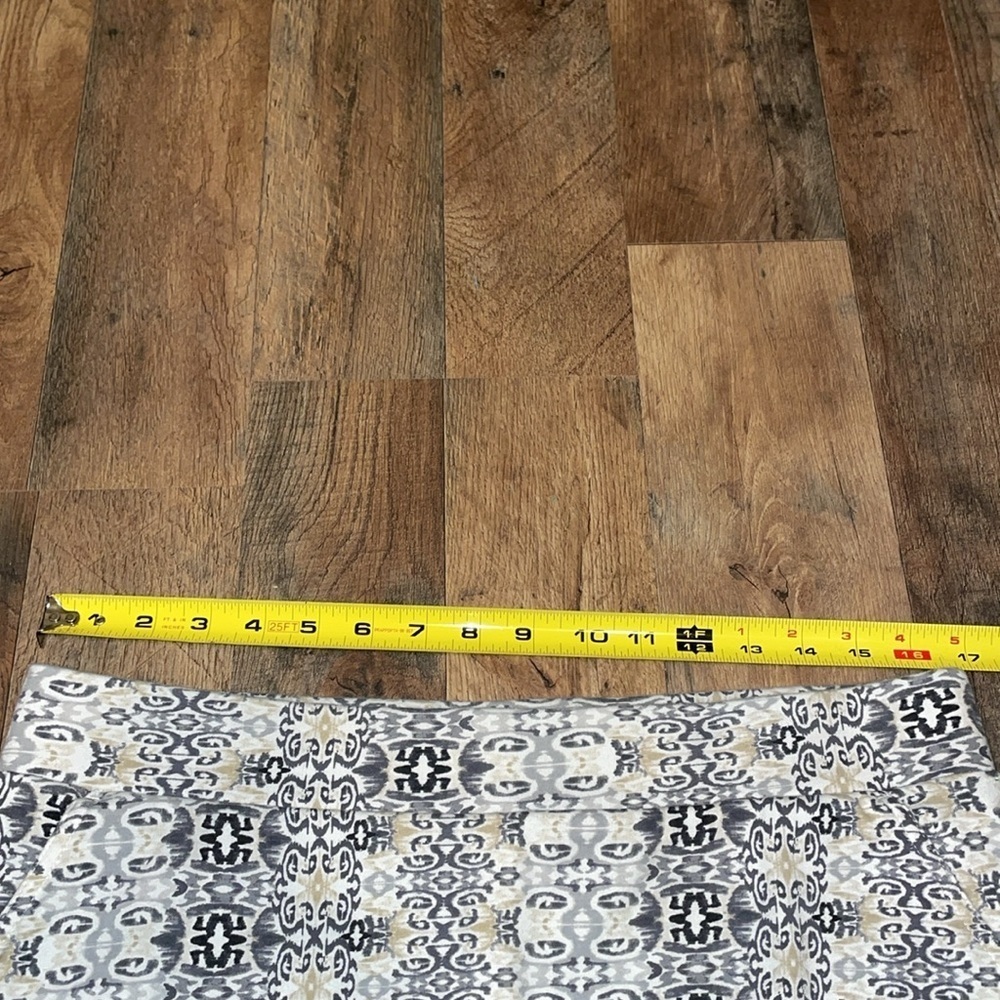 Croft & Barrow Skorts. 100% Cotton. Size Large. - Picture 6 of 6